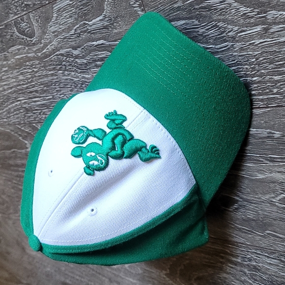 American Needle Accessories - Green Chicago Cubs Baseball Cap Hat